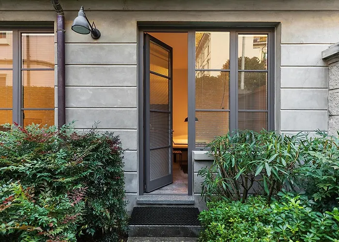 Lc Lake Como Apartments